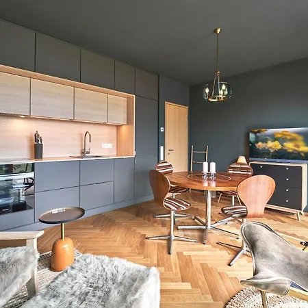 Idaho - Deep Apartment